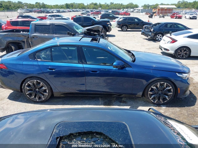 BMW 530 I 2024 WBA43FJ03RCS17397 Image 12