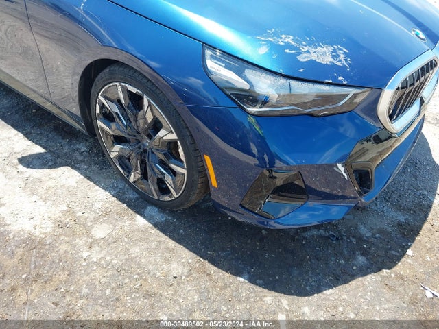 BMW 530 I 2024 WBA43FJ03RCS17397 Image 6
