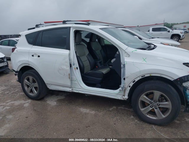 Toyota Rav4 Xle 2015 JTMWFREV9FD069319 Image 18