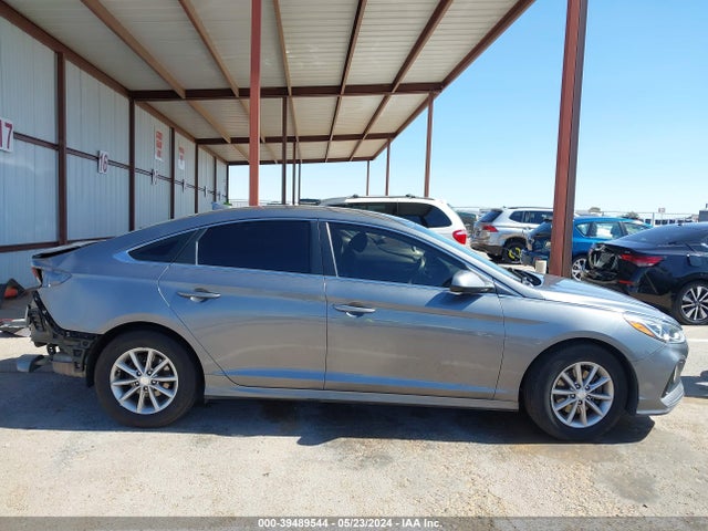 Hyundai SONATA SE 2018 5NPE24AF8JH725134 Image 13