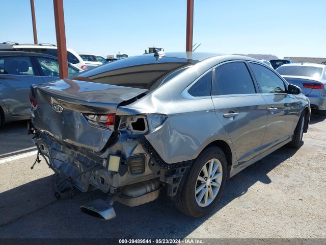 Hyundai SONATA SE 2018 5NPE24AF8JH725134 Image 4