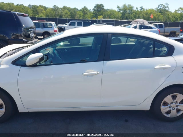 KIA FORTE LX 2016 KNAFK4A6XG5481500 Image 14