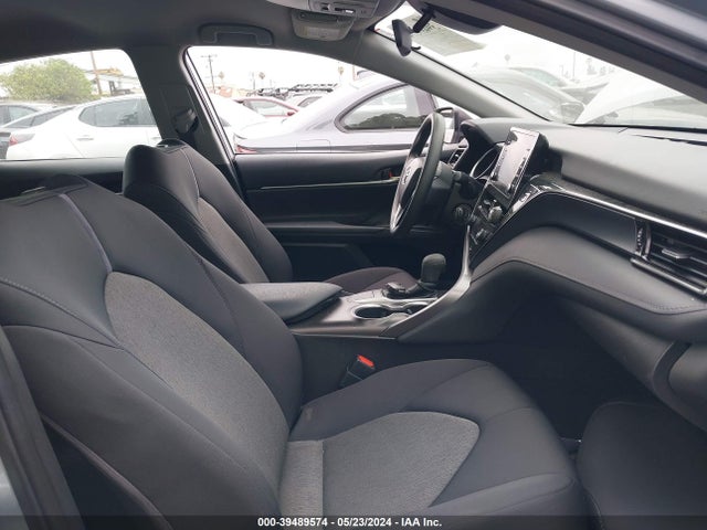 Toyota CAMRY LE 2022 4T1C11AK4NU672669 Image 5