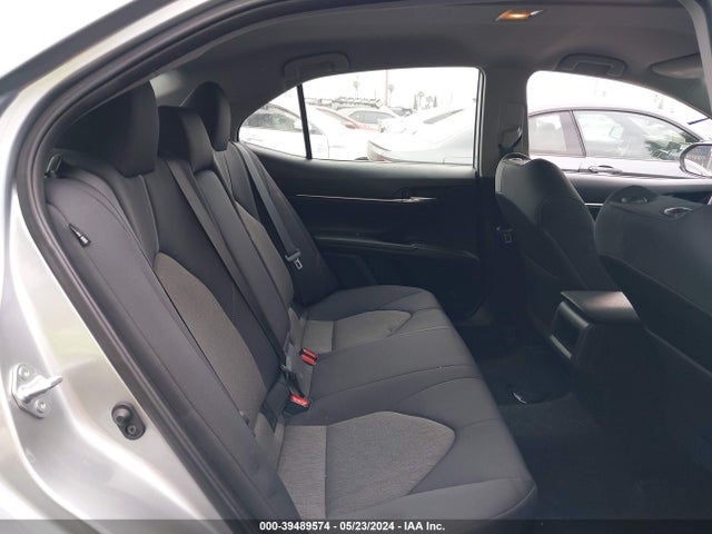 Toyota CAMRY LE 2022 4T1C11AK4NU672669 Image 8