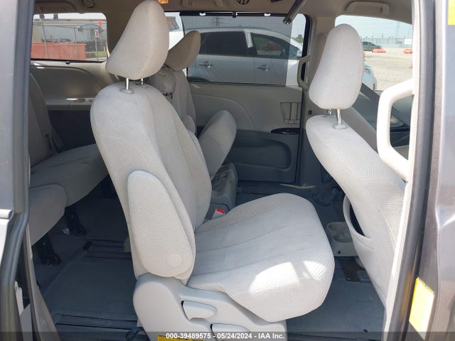 Toyota Sienna Le V6 8 Passenger 2014 5TDKK3DC4ES433219 Image 8