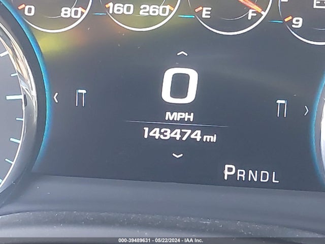 Chevrolet Suburban Premier 2018 1GNSCJKC9JR200196 Image 16