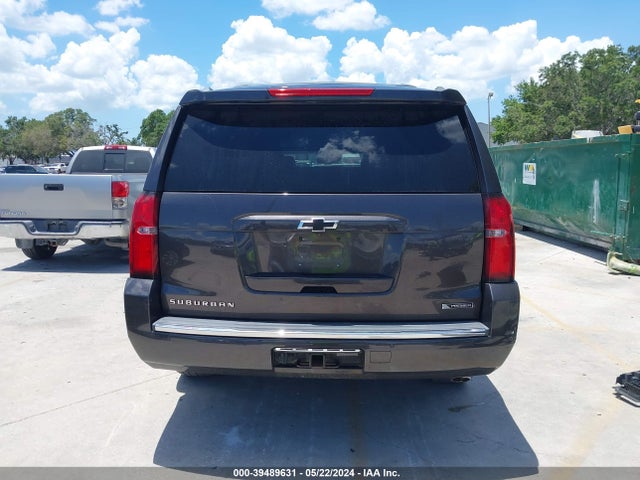 Chevrolet Suburban Premier 2018 1GNSCJKC9JR200196 Image 17