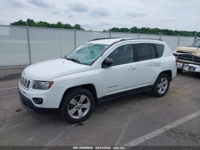 1C4NJDBB5GD713813 Jeep Compass Sport