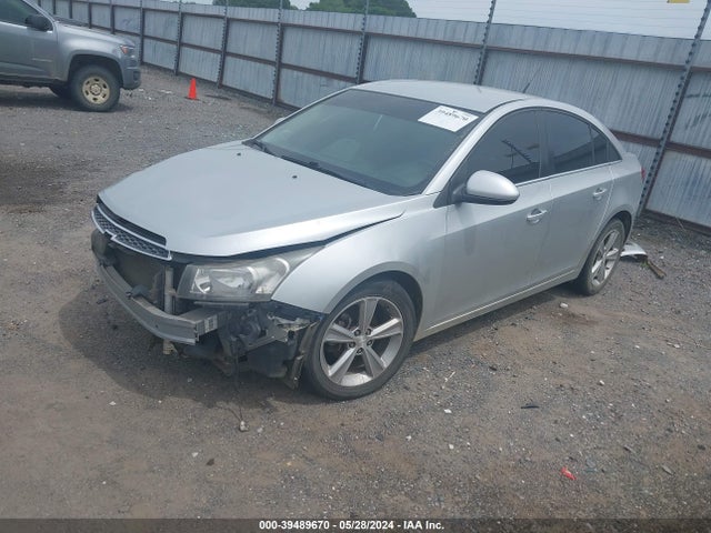 Chevrolet Cruze 2lt Auto 2014 1G1PE5SB1E7293491 Image 2