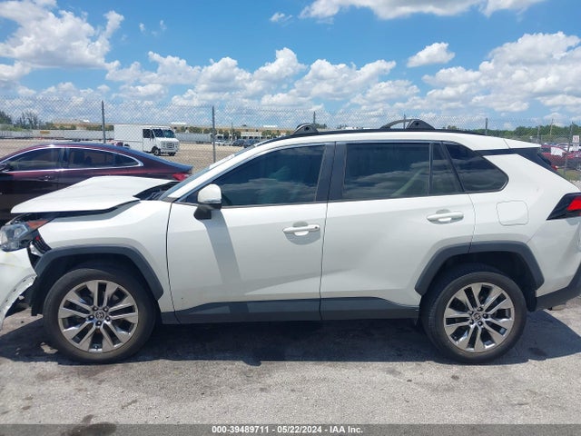 Toyota Rav4 Xle Premium 2021 2T3C1RFV8MW172232 Image 15