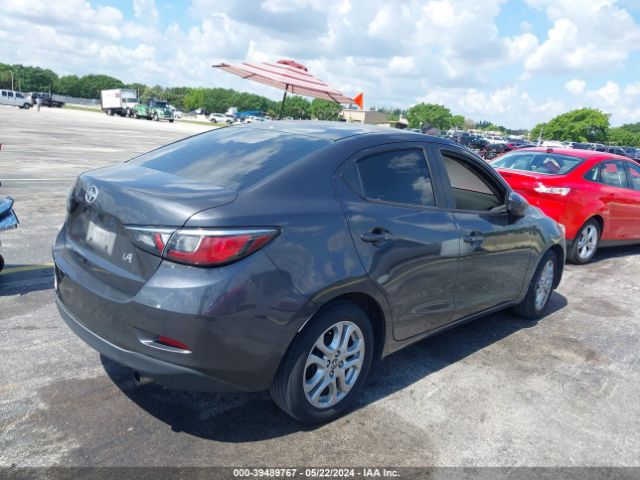 3MYDLBZV1GY113122 Scion IA