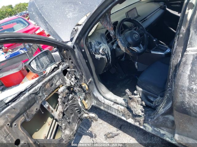 3MYDLBZV1GY113122 Scion IA
