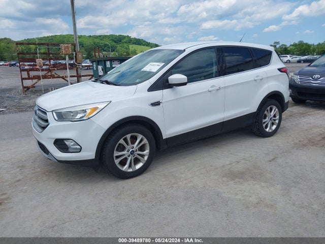 Ford ESCAPE SE 2017 1FMCU0GD4HUC68480 Image 2