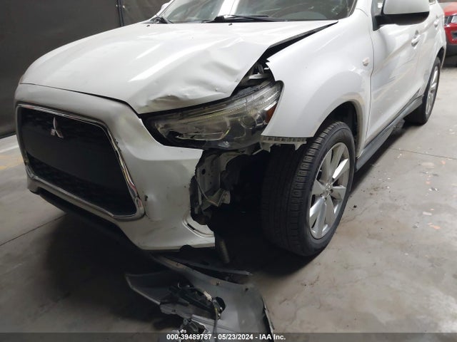4A4AP3AW0FE030933 Mitsubishi Outlander Sport Es