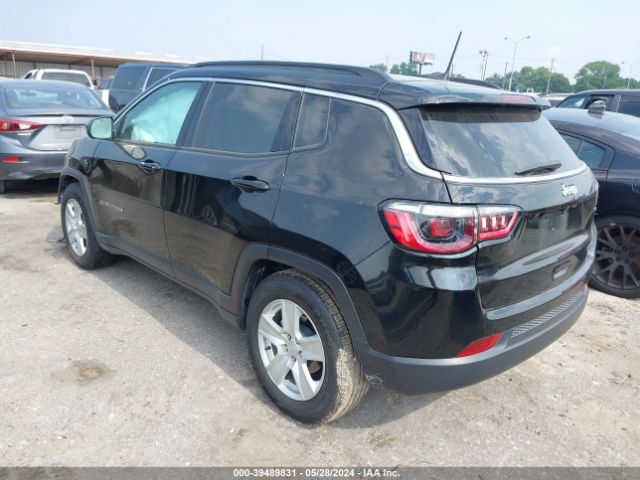 3C4NJCBB9NT156566 Jeep Compass Latitude Fwd