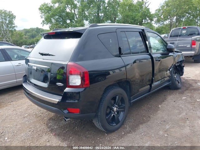 1C4NJCEB2HD212224 Jeep Compass High Altitude Fwd