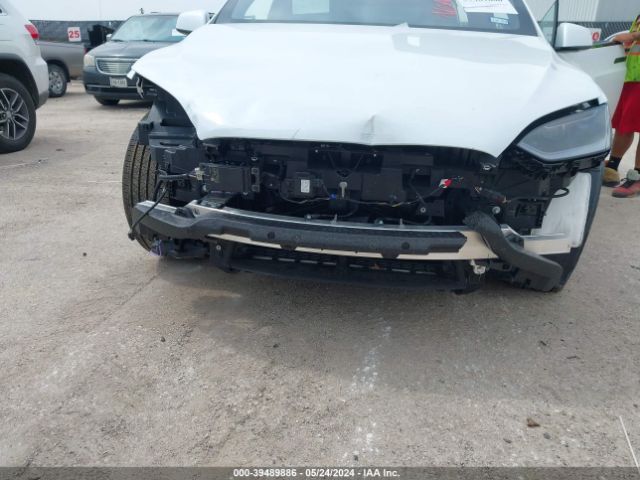 7SAXCBE57PF429561 Tesla Model X Dual Motor All-wheel Drive/standard Range