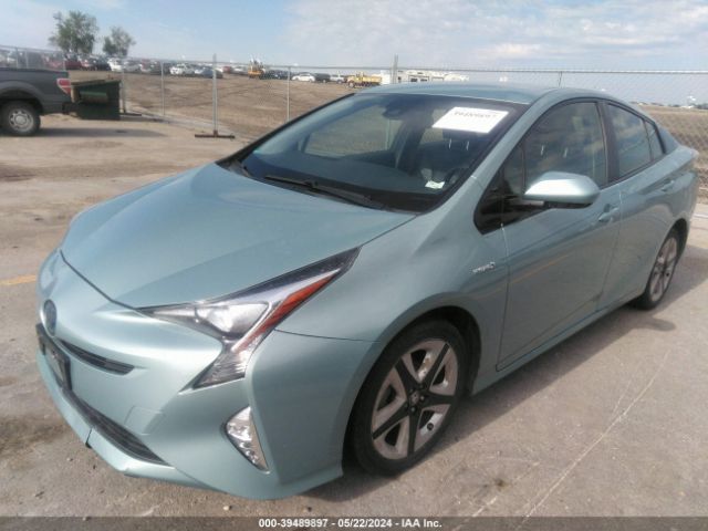JTDKARFU9G3510439 Toyota Prius Three Touring