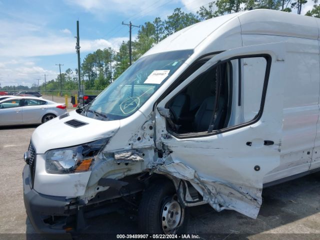 1FTBR3X81NKA34813 Ford Transit-250 Cargo Van