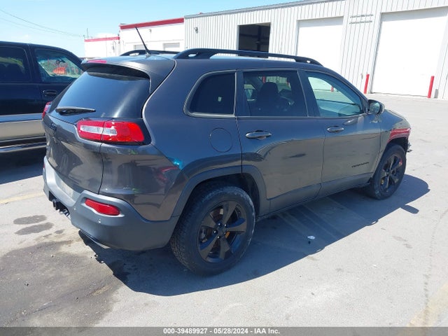 1C4PJMCS1FW746270 Jeep Cherokee Latitude Altitude