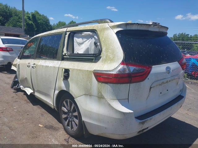 Toyota SIENNA LE 2020 5TDJZ3DCXLS236219 Image 3