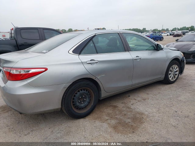 Toyota CAMRY LE 2015 4T1BF1FK6FU053515 Image 4