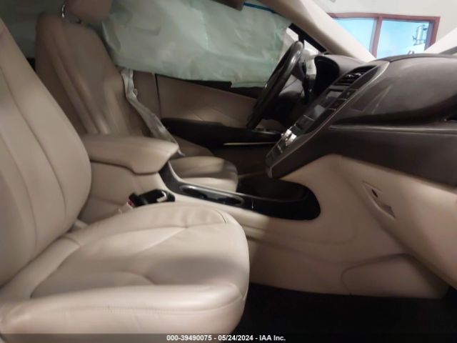 5LMCJ3D94KUL53107 Lincoln Mkc Reserve