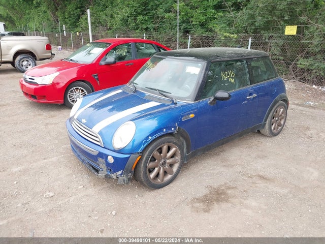 2005 MINI COOPER WMWRC33565TK61708 Photo 1