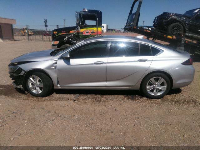 W04GL6SX6J1111404 Buick Regal Sportback Preferred