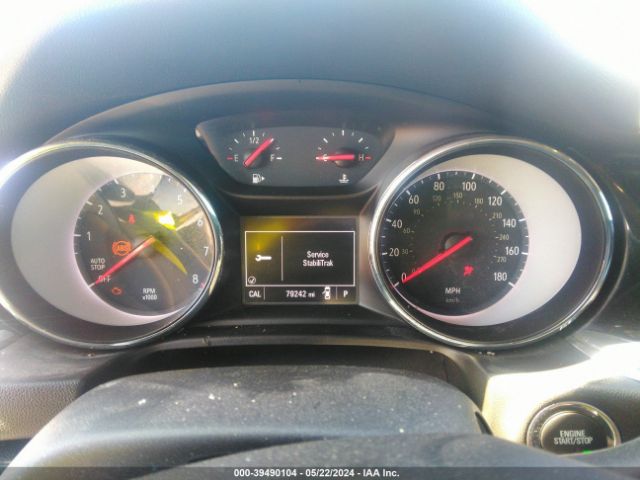 W04GL6SX6J1111404 Buick Regal Sportback Preferred