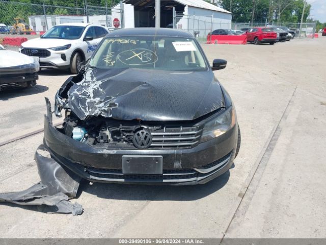 1VWAT7A32EC041133 Volkswagen Passat 1.8t Wolfsburg Edition