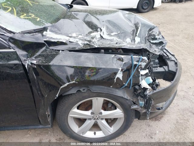 1VWAT7A32EC041133 Volkswagen Passat 1.8t Wolfsburg Edition