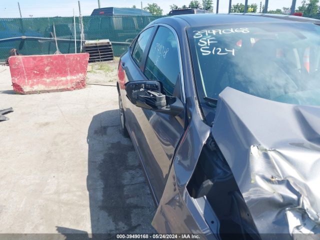 19XFC2F51GE211077 Honda Civic Lx