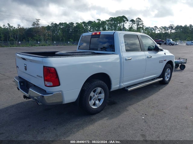 Продаж на аукціоні авто 2018 Ram 1500 Big Horn  4x4 5'7 Box, vin: 1C6RR7LM7JS277231, номер лоту: 39490173