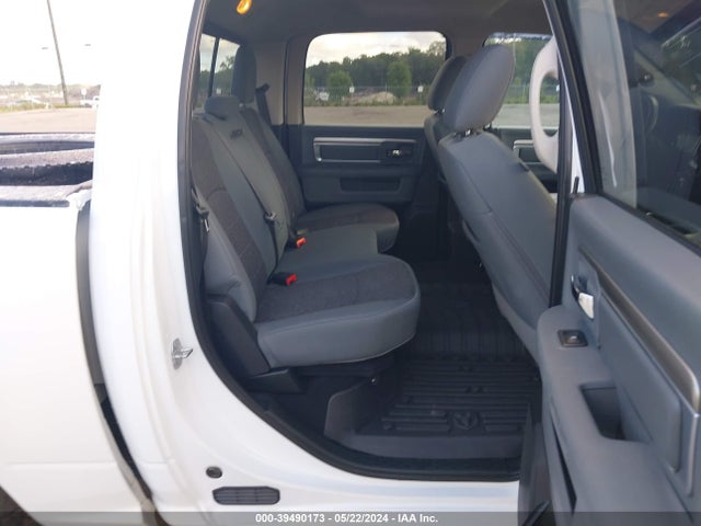Продаж на аукціоні авто 2018 Ram 1500 Big Horn  4x4 5'7 Box, vin: 1C6RR7LM7JS277231, номер лоту: 39490173