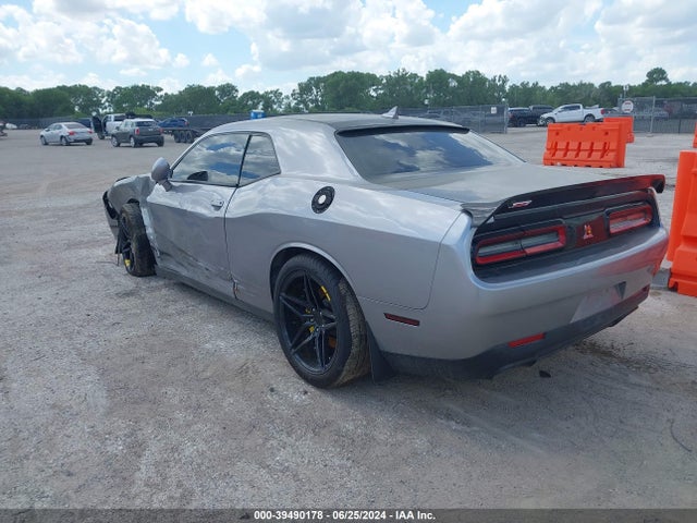 Dodge Challenger 392 Hemi Scat Pack Shaker 2016 2C3CDZFJ7GH299941 Image 3