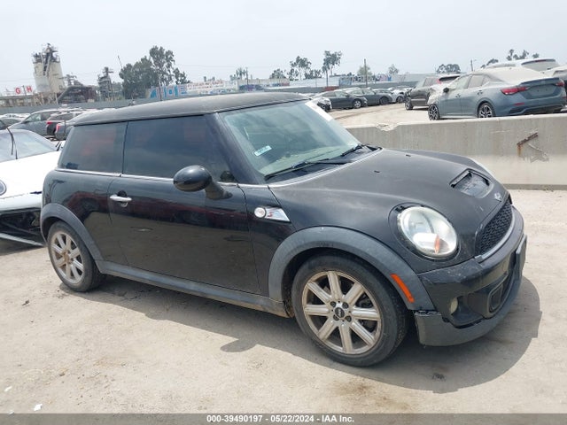 2011 MINI COOPER S WMWSV3C5XBTY23942 Photo 0