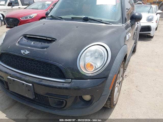 2011 MINI COOPER S WMWSV3C5XBTY23942 Photo 5