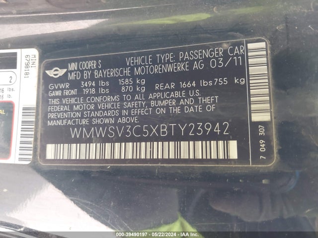 2011 MINI COOPER S WMWSV3C5XBTY23942 Photo 8