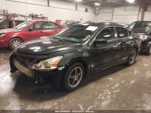 Nissan Altima 2.5 S 2014 1N4AL3AP2EN207627 Image 2