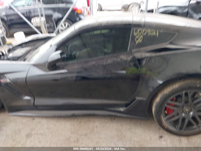 Chevrolet Corvette Z06 2015 1G1YT2D64F5600321 Image 15