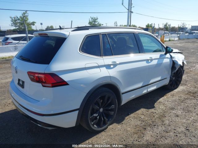 3VV3B7AXXMM003553 Volkswagen Tiguan 2.0t Se/2.0t Se R-line Black/2.0t Sel
