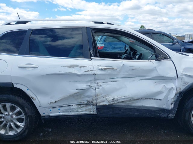 1C4PJMCB1KD355786 Jeep Cherokee Latitude 4x4