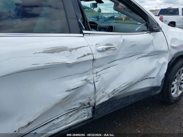 1C4PJMCB1KD355786 Jeep Cherokee Latitude 4x4