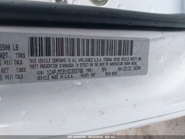 1C4PJMCB1KD355786 Jeep Cherokee Latitude 4x4