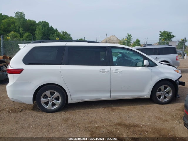 Toyota Sienna Le 8 Passenger 2015 5TDKK3DC4FS596664 Image 14