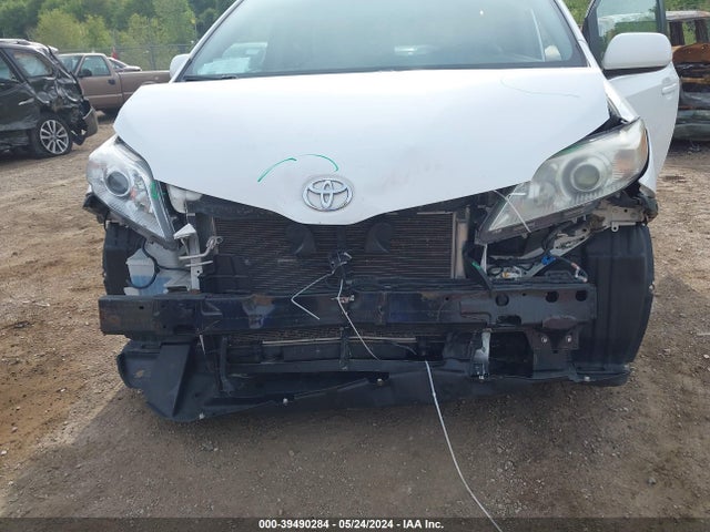 Toyota Sienna Le 8 Passenger 2015 5TDKK3DC4FS596664 Image 6
