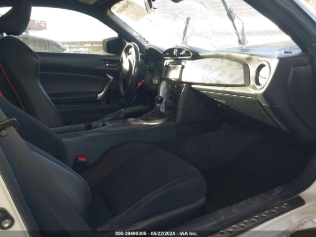 JF1ZNAA11F8713902 Scion FR-S
