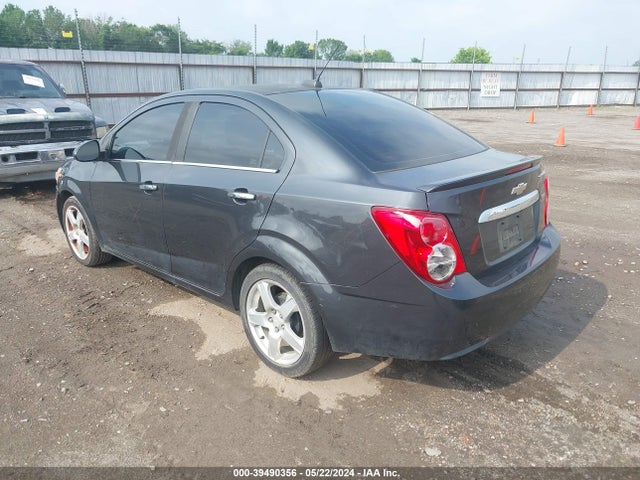Chevrolet Sonic Ltz Auto 2015 1G1JE5SB2F4197569 Image 3