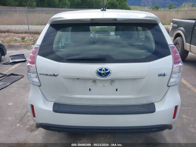 Toyota Prius V Five 2017 JTDZN3EU9HJ057535 Image 16